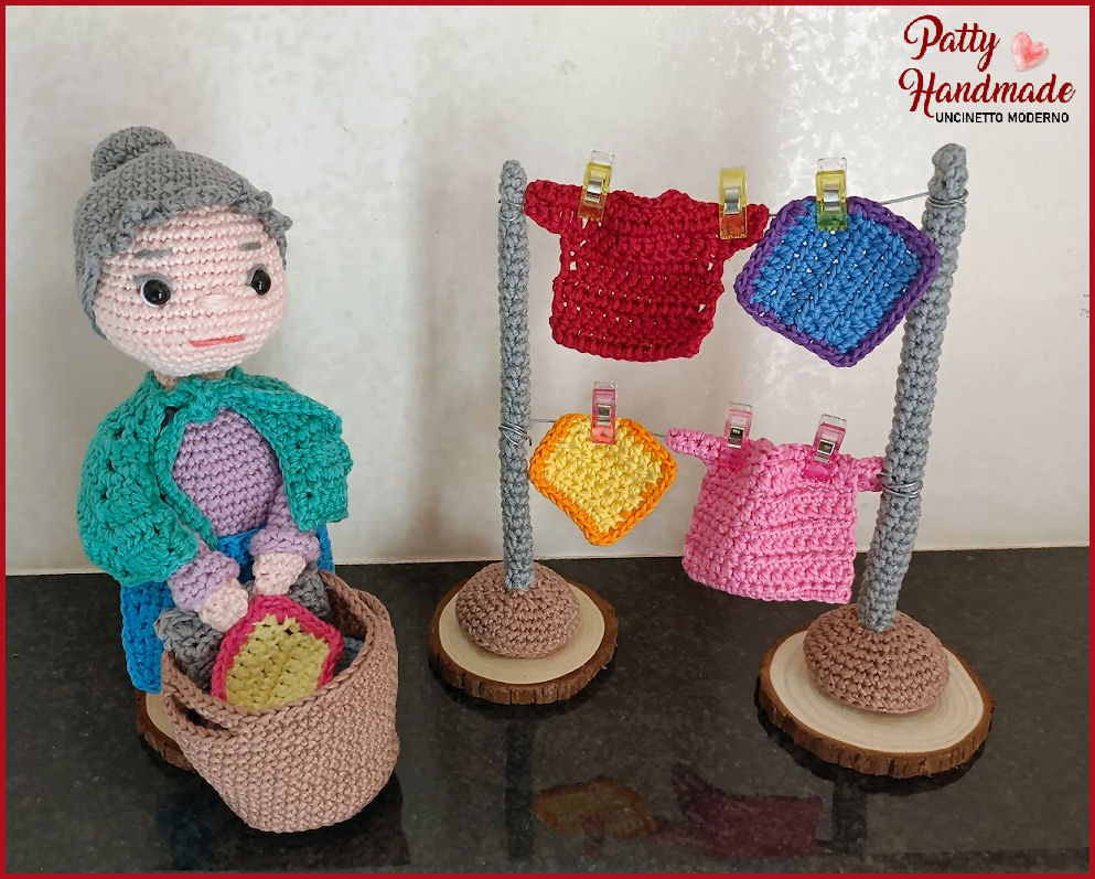 PRESEPE AMIGURUMI: la lavandaia